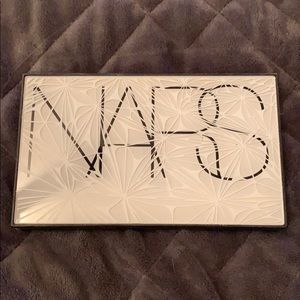 Nars virtual domination palette